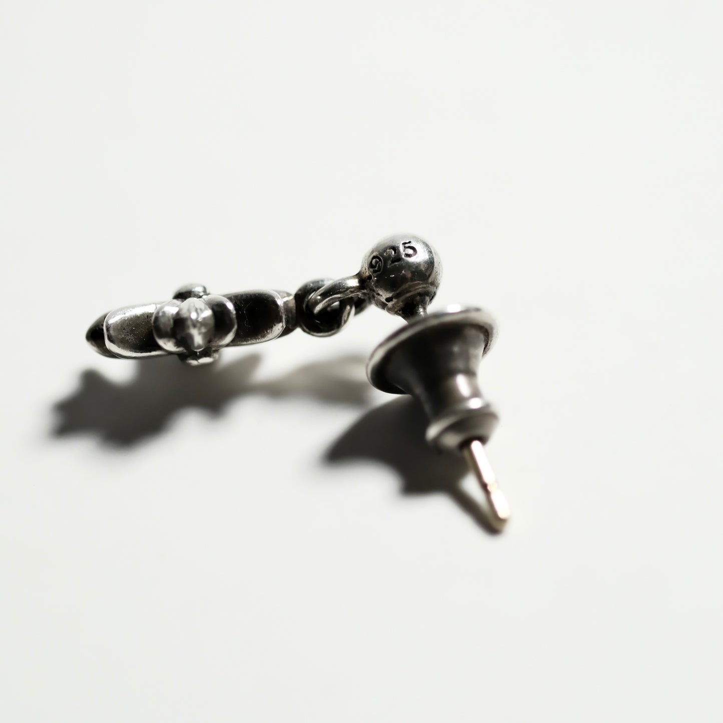 Chrome Hearts TINY E PLUS 1/TNY E CH PLS 1 earring