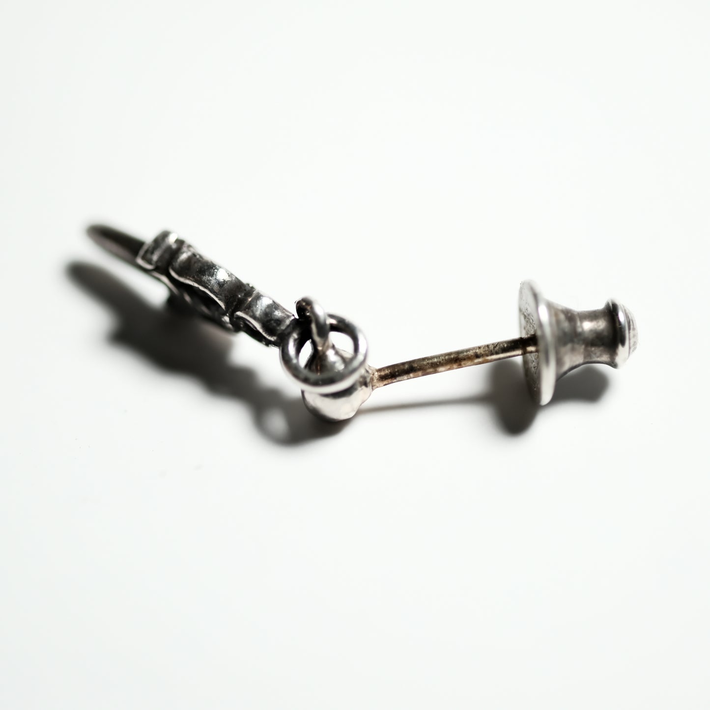 Chrome Hearts DROP STACK DAGGER/ DRP STCK DGGR earring