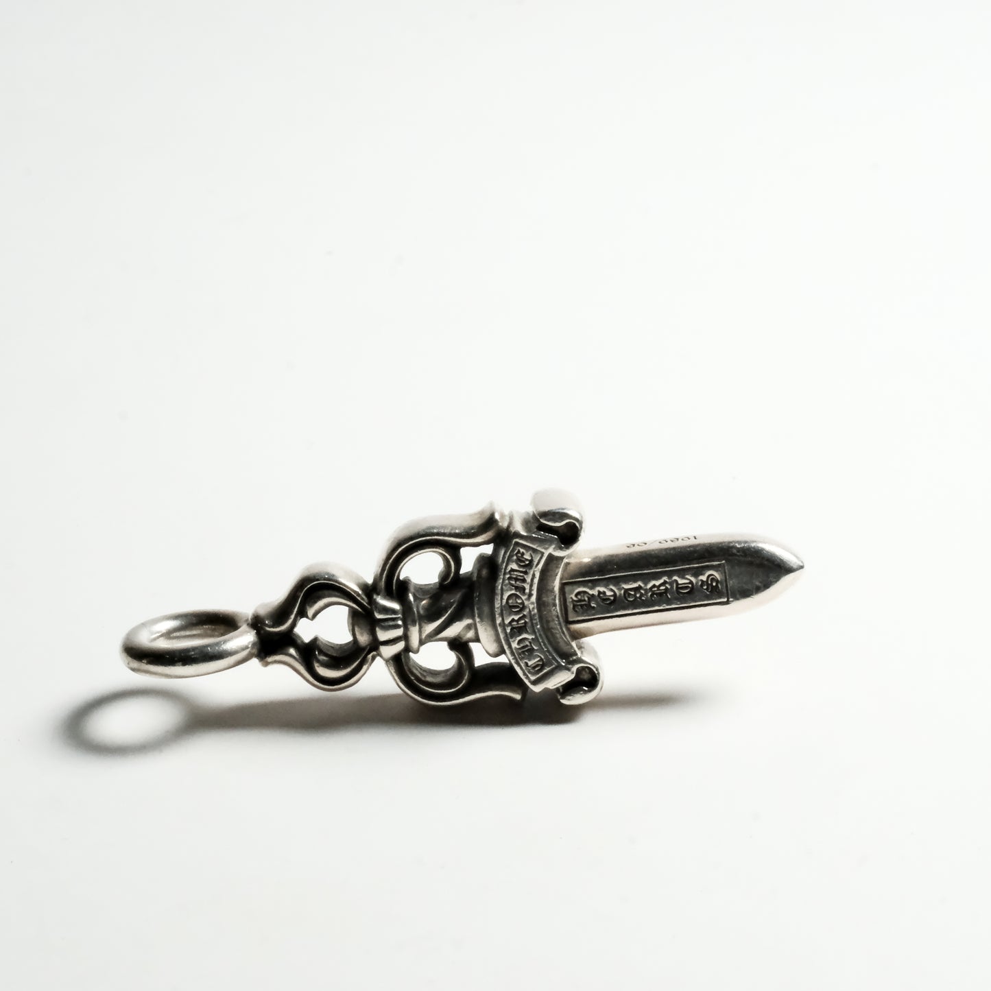 Chrome Hearts DOUBLE DAGGER pendant